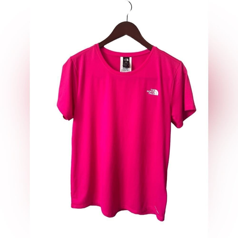 THE NORTH FACE- WOMENS SHORT SLEEVE WORK OUT TOP